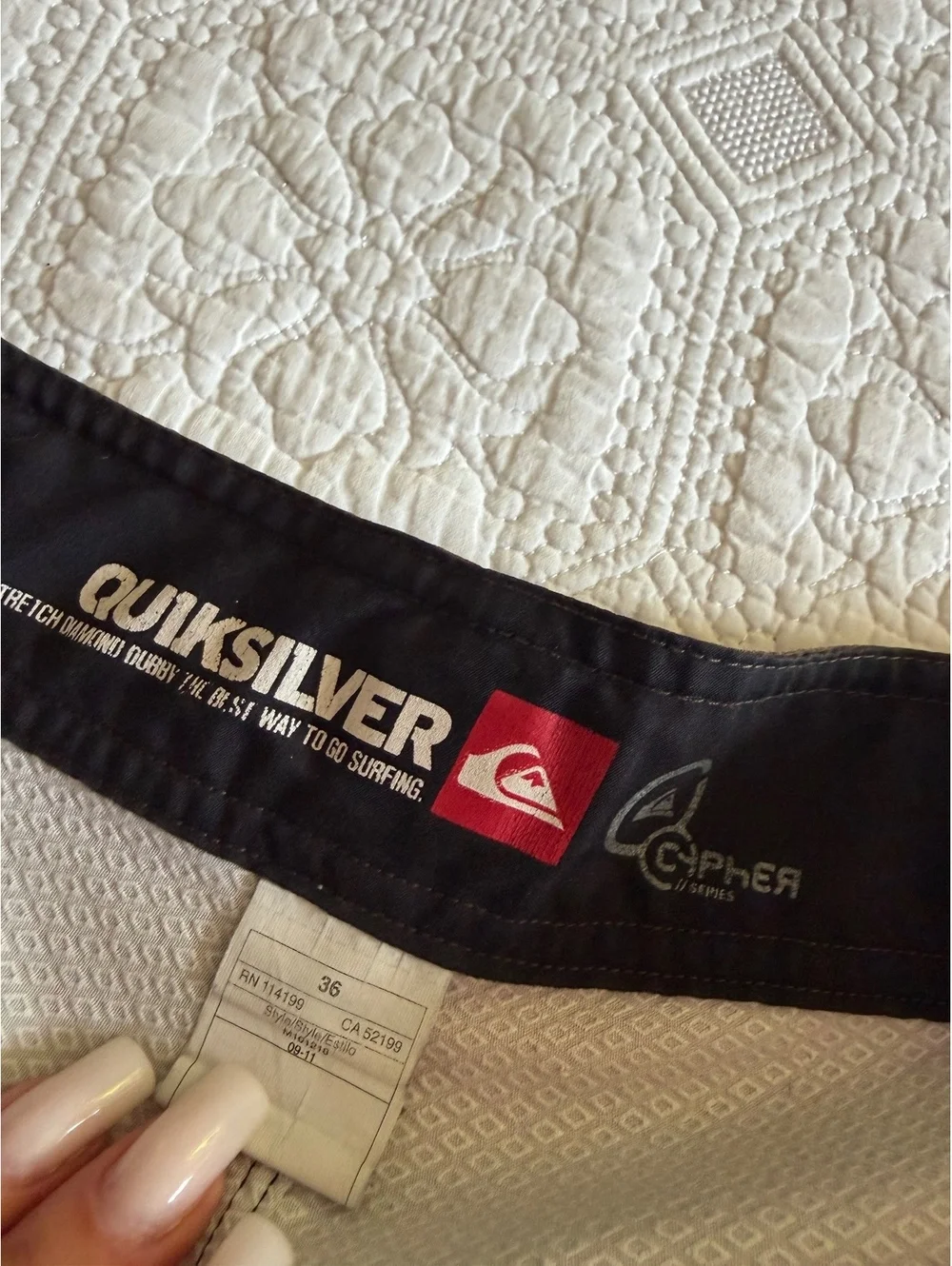 Vintage Quiksilver Men's Size 36 Multicolor Striped Board Shorts Side Pocket